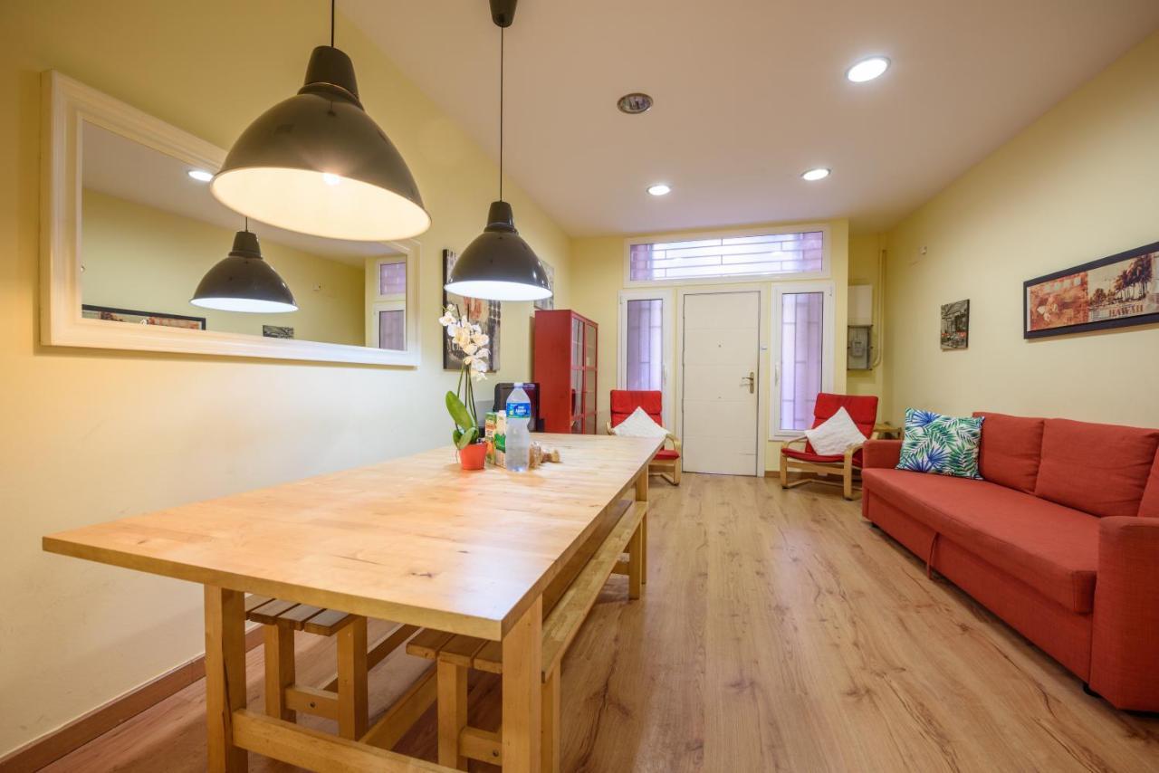 Ramblasrentals Chic & Spacious Flat Pool Table 15M Ramblas - Parking - Wifi Barcelona Exteriér fotografie