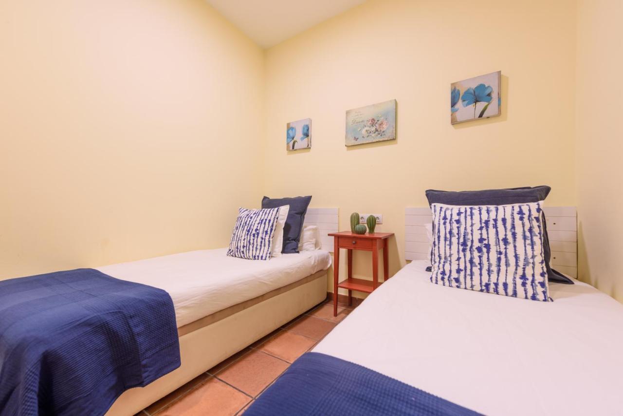 Ramblasrentals Chic & Spacious Flat Pool Table 15M Ramblas - Parking - Wifi Barcelona Exteriér fotografie