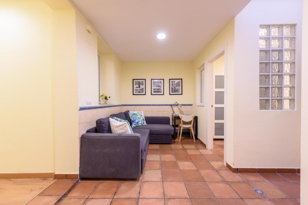 Ramblasrentals Chic & Spacious Flat Pool Table 15M Ramblas - Parking - Wifi Barcelona Exteriér fotografie